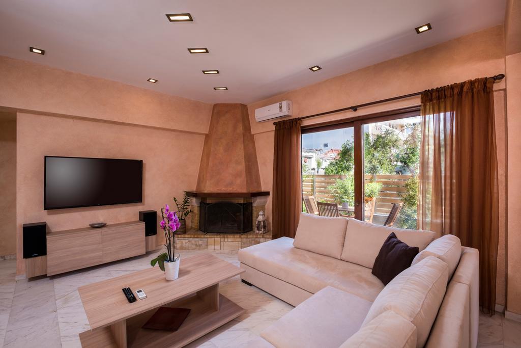Meni'S Home Chania  ภายนอก รูปภาพ