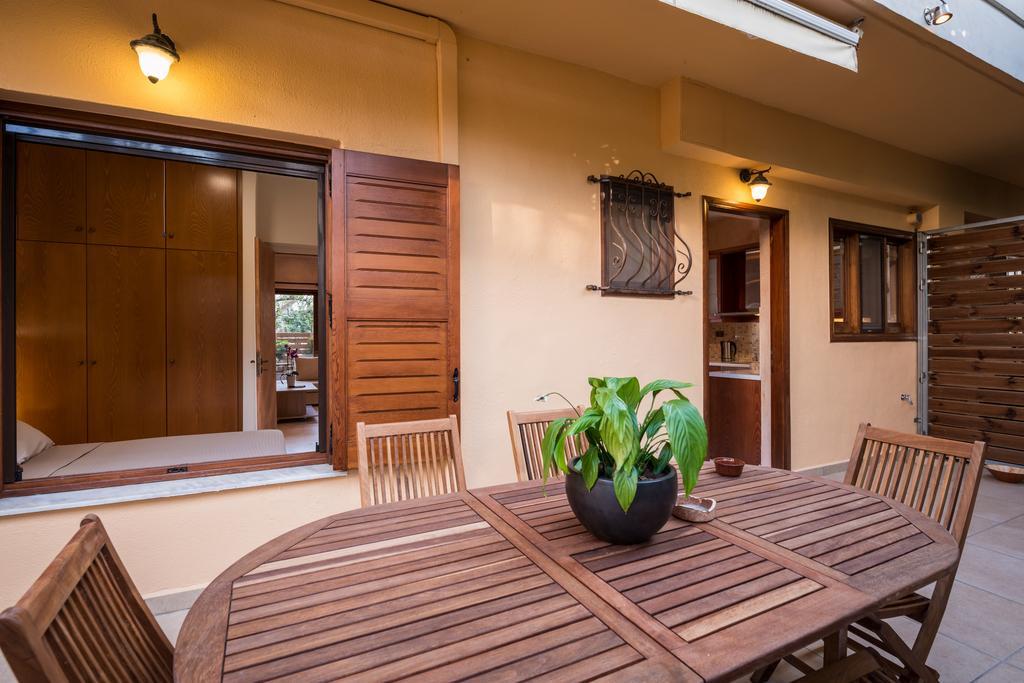 Meni'S Home Chania  ภายนอก รูปภาพ